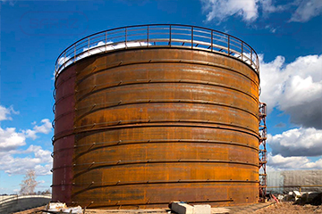 Vertical tank for bitumen storage in Bashkortostan